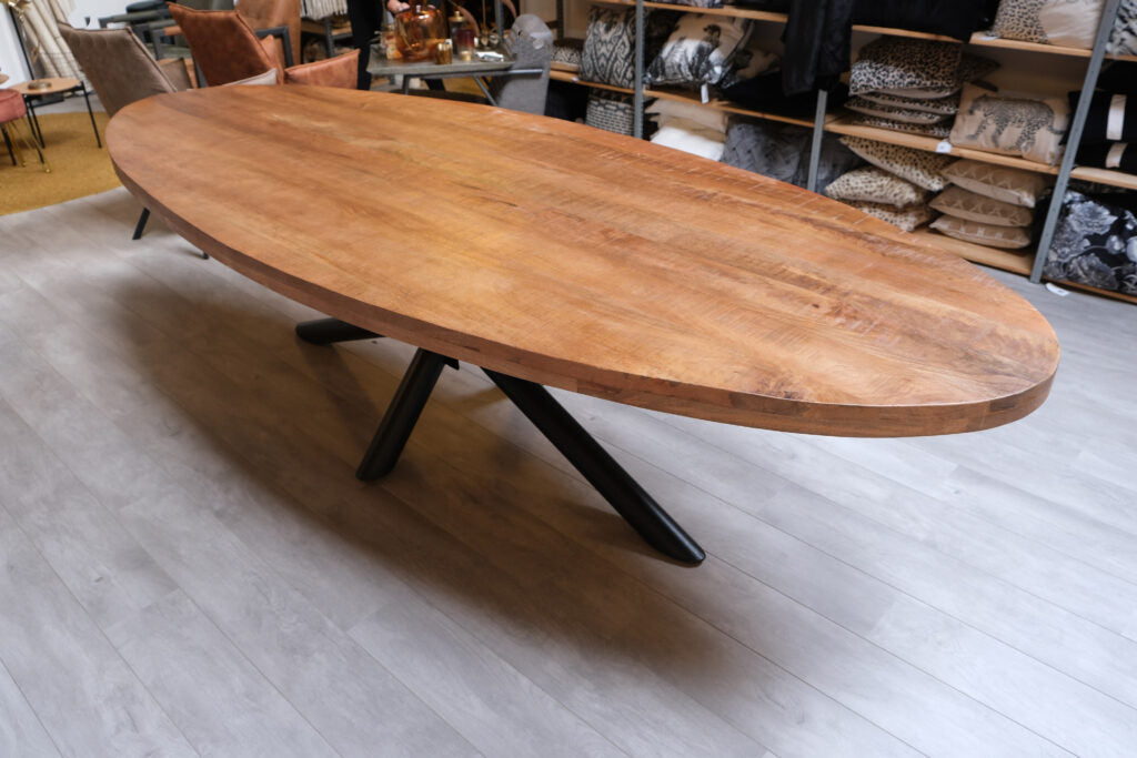 Milaan eettafel ovaal (mango) – naturel
