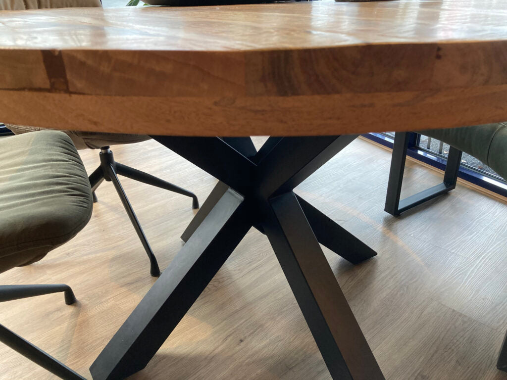 Napels eettafel rond (mango) – naturel