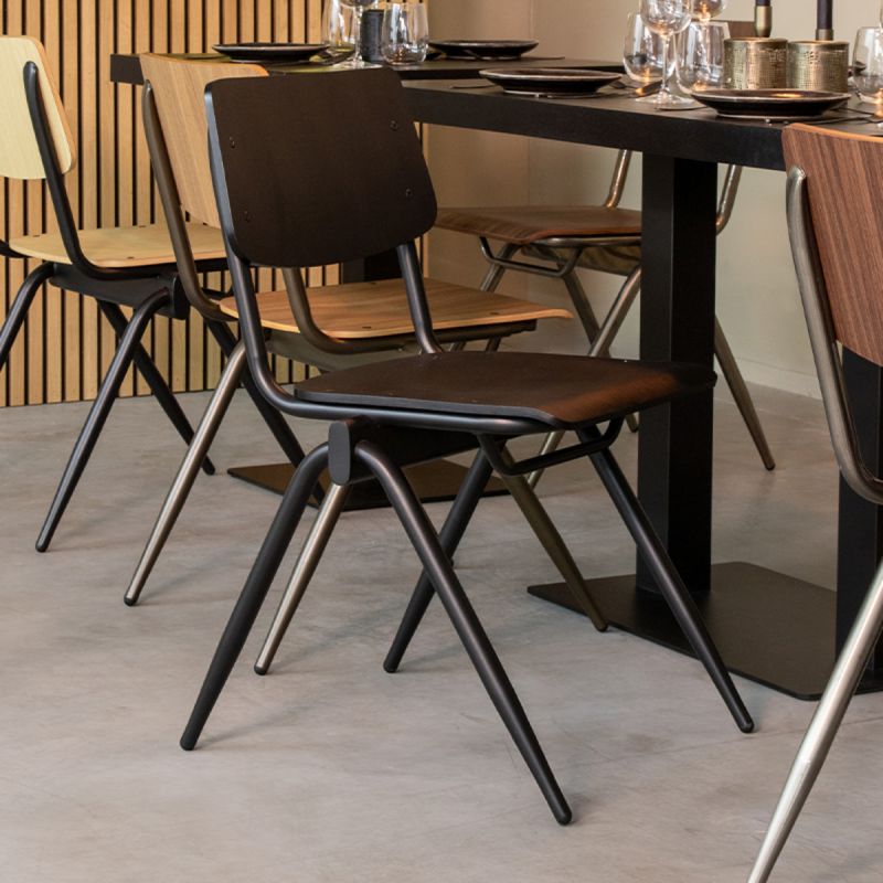 Stapelstoel Schoolstoel Solid 49x55x81 cm Zwart Hout | Zwart Metaal